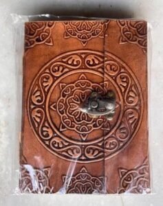 6x4 leather (2) rs 375